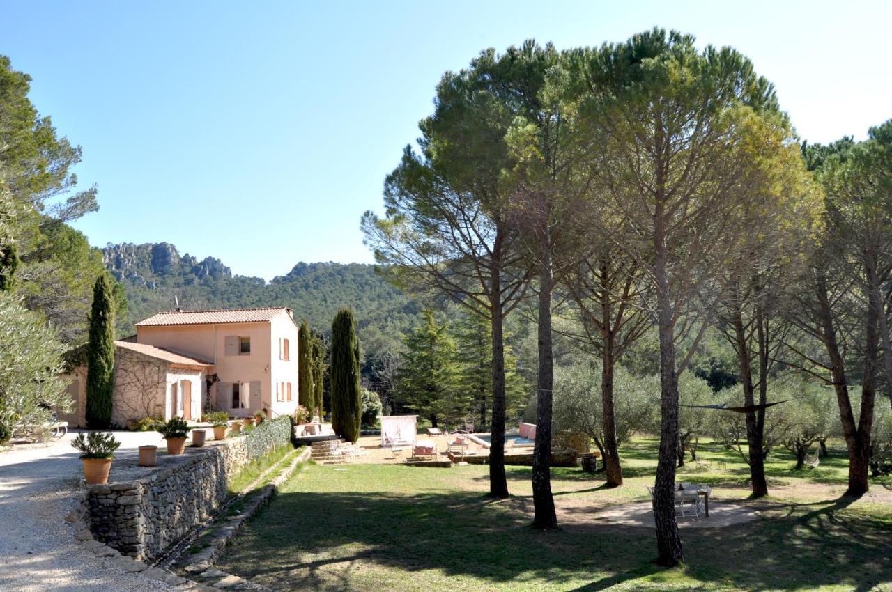 La Bastide De La Provence Verte, Chambres D'Hotes La Roquebrussanne Exterior foto