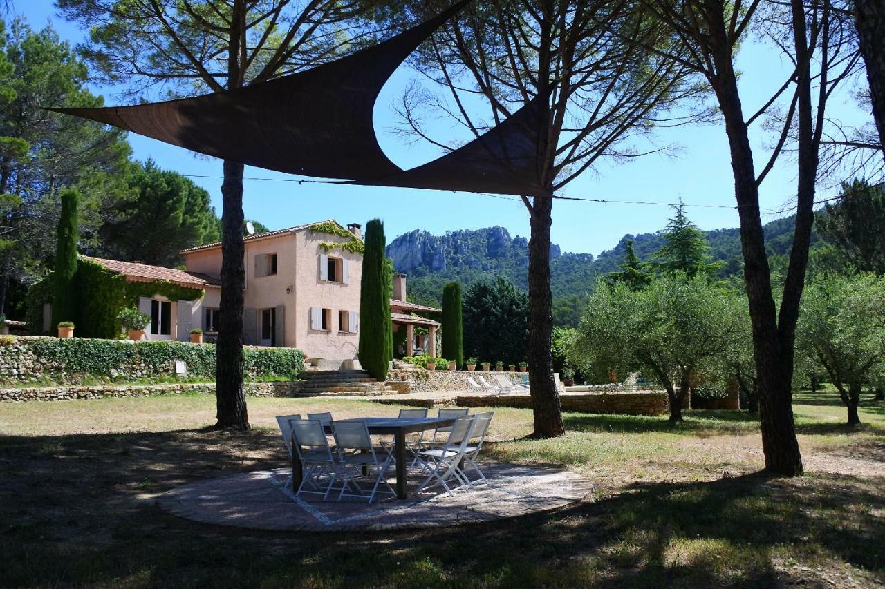 La Bastide De La Provence Verte, Chambres D'Hotes La Roquebrussanne Exterior foto